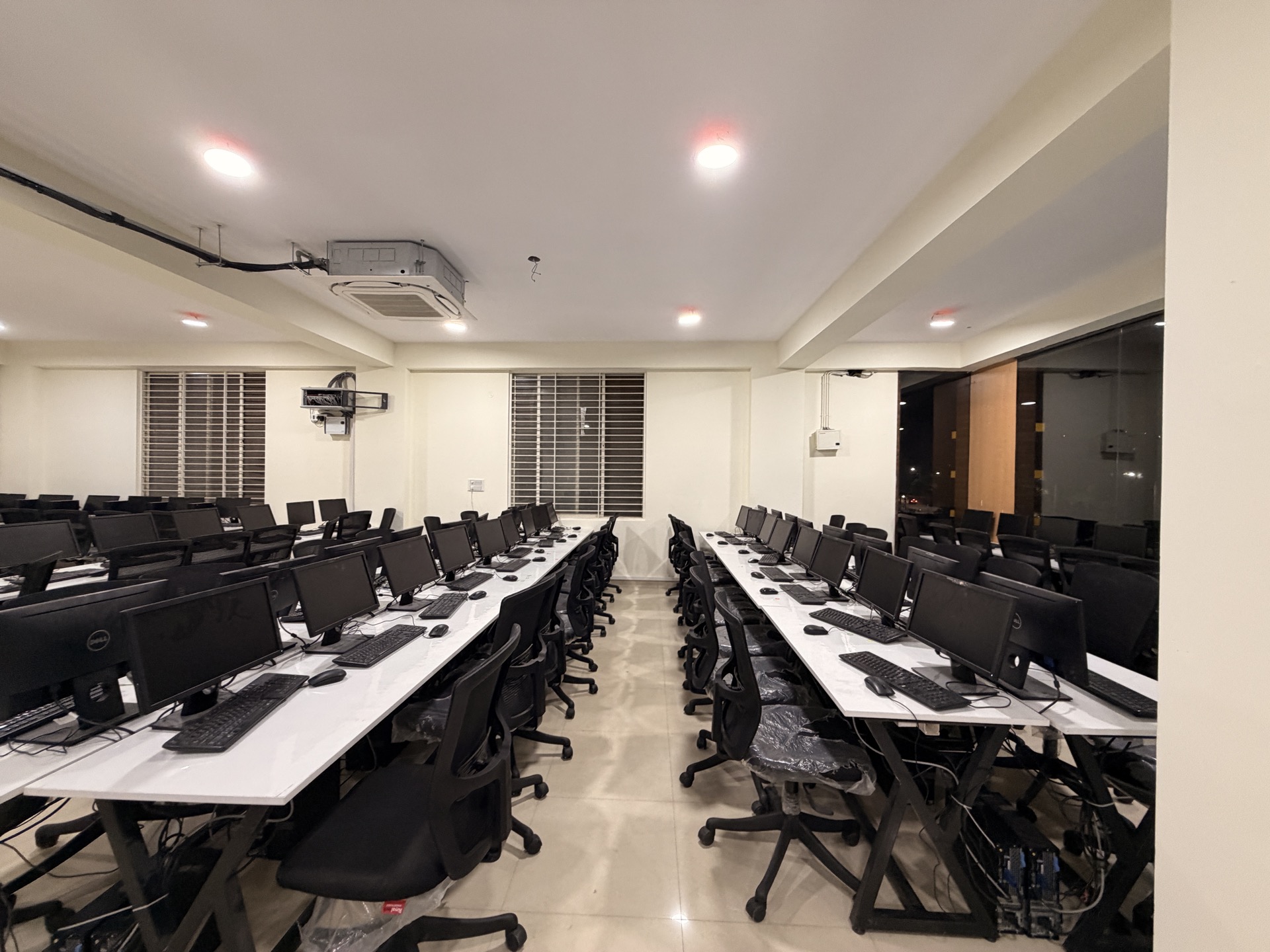 Exam room seating at 4Tune
